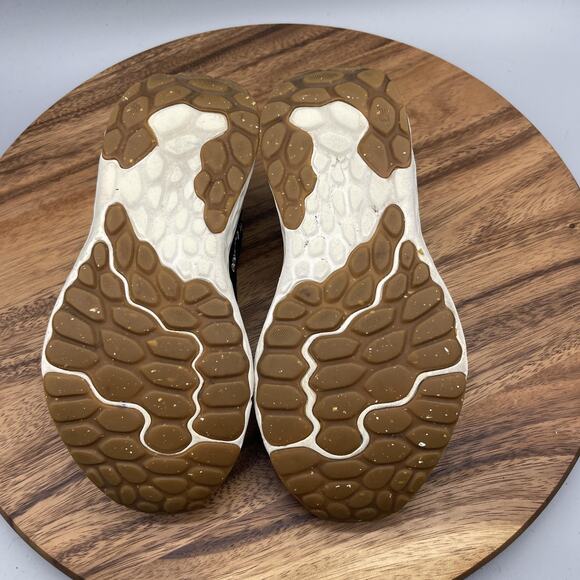 New Balance Fresh Foam Arishi v4 Shoes Womens Size 7.5B Running Comfort Sneakers - Picture 7 of 8